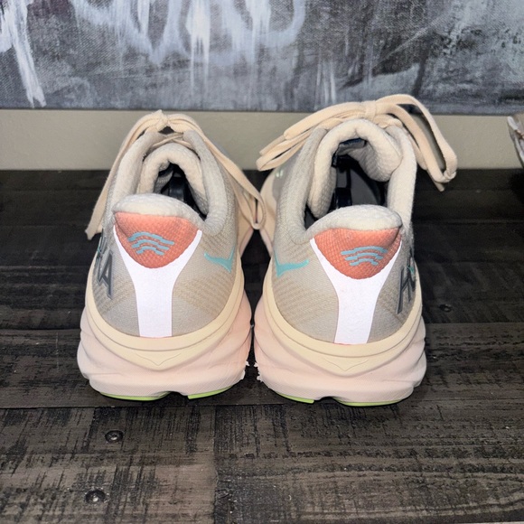 HOKA Clifton 9 running shoes Wonens SZ 11B - Picture 10 of 12